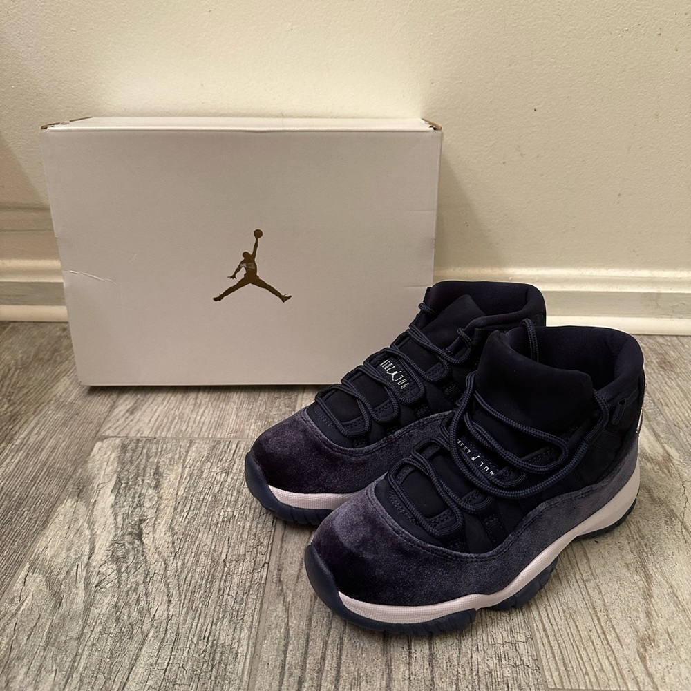 Jordan 11’s Midnight Navy